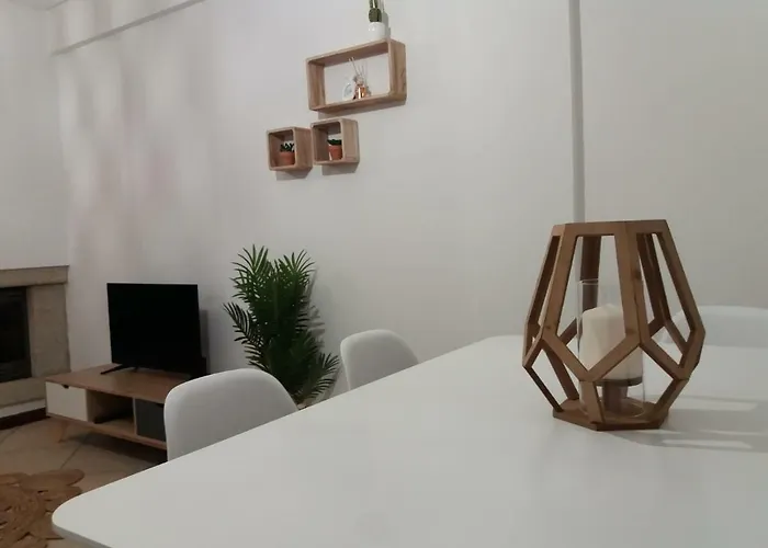 Διαμέρισμα Gare Do Sol Free Parking And Smart Tv