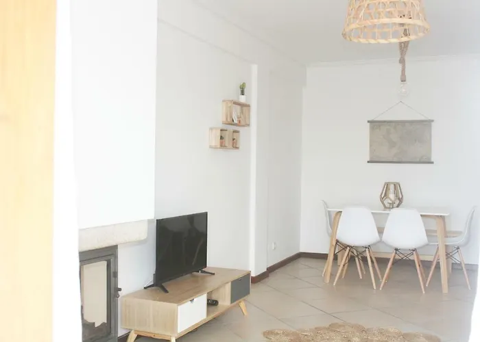 Διαμέρισμα Gare Do Sol Free Parking And Smart Tv